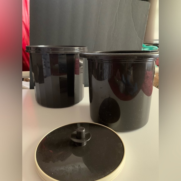 Vintage Tupperware Acrylic Get Togethers Set - Picture 3 of 12